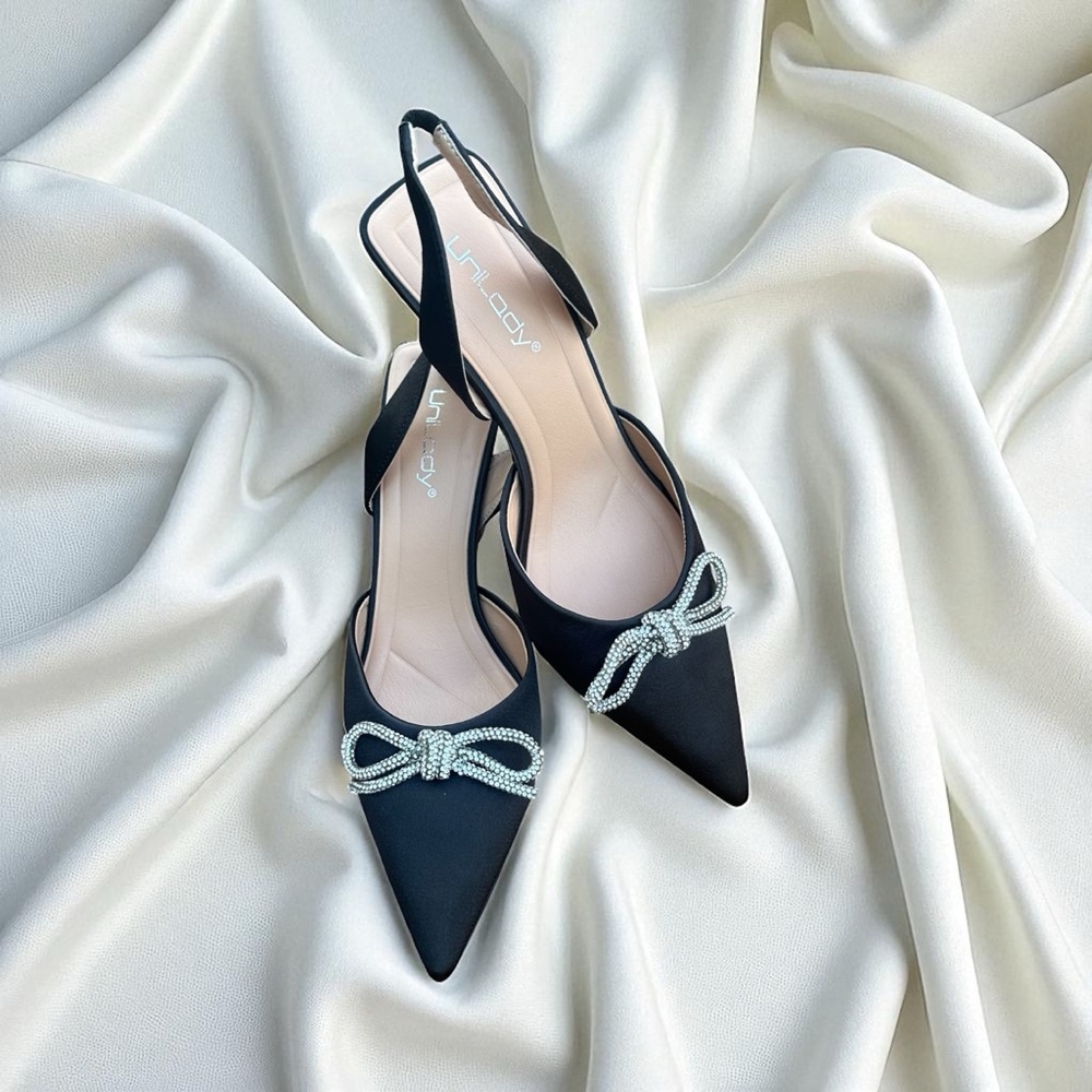 Elegant Black Slingback Heels with Bow
